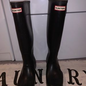 Matte Black Hunter Boots